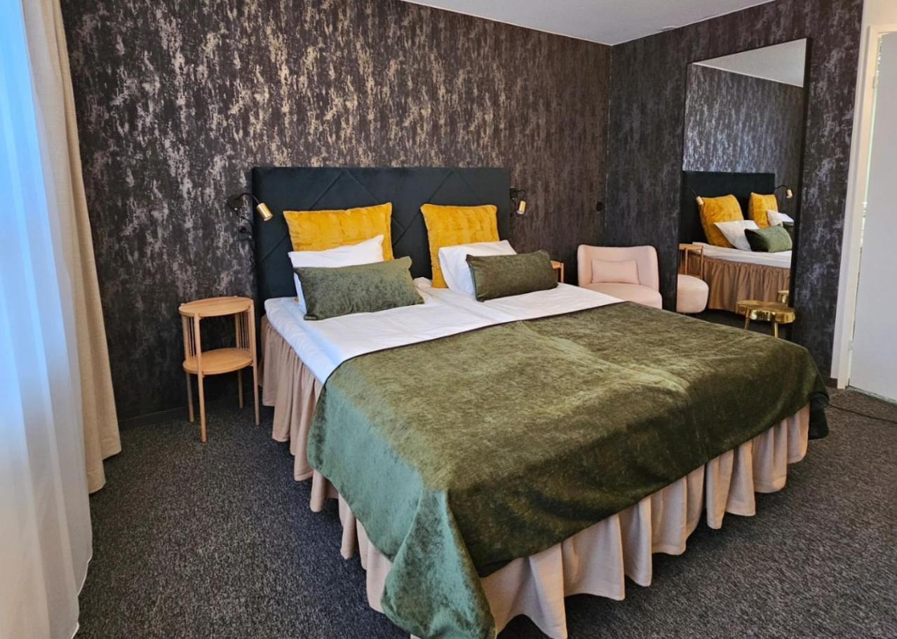 Samantta Hotel & Restaurant Haukipudas Dış mekan fotoğraf